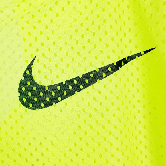 NIKE Logoed Neon Yellow Mesh Youth Jersey Small - Picture 2 of 6